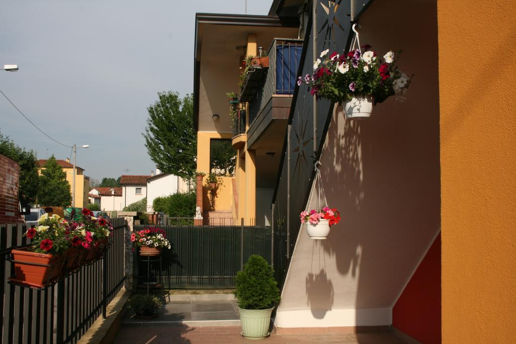 Dolce Casa Apartment Marghera Exterior foto